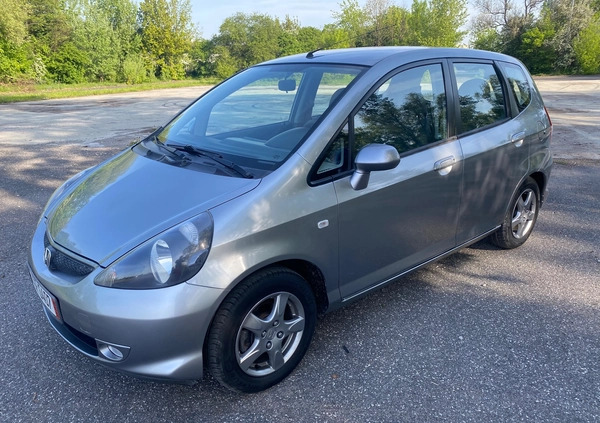 Honda Jazz cena 12999 przebieg: 139500, rok produkcji 2008 z Węgrów małe 407